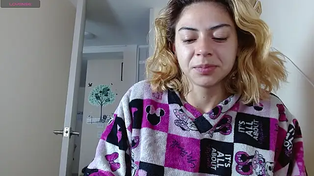 aprildumont online show from July 11, 2026, 12:19 pm
