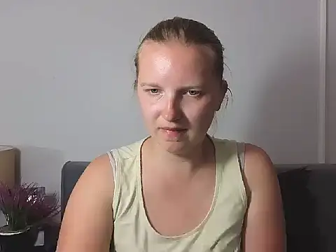 Snapshot of RoseTeacherX chatting on May 25, 2026, 5:19 pm RoseTeacherX online show from May 25, 2026, 5:19 pm