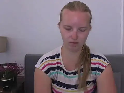 RoseTeacherX online show from July 1, 2026, 7:32 am