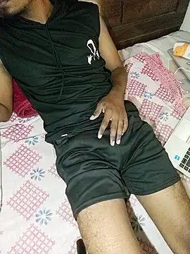 Snapshot of handsomeboyrk chatting on May 12, 2026, 1:19 pm handsomeboyrk online show from May 12, 2026, 1:19 pm
