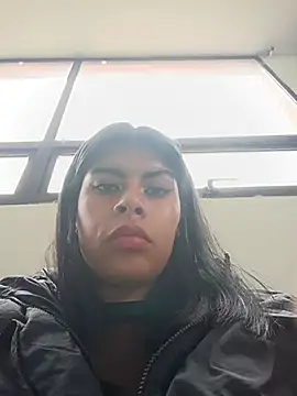 Snapshot of SOFIA-11_ chatting on May 27, 2026, 5:43 pm SOFIA-11 online show from May 27, 2026, 5:43 pm