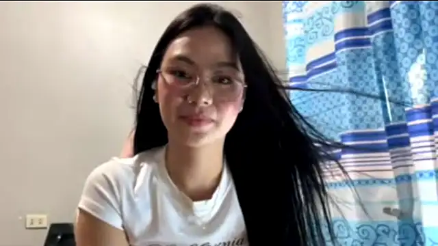 HedyTeverbaugh online show from April 19, 2026, 6:46 am