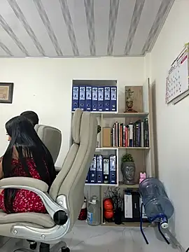 Sara fun online show from March 5, 2025, 7:49 pm