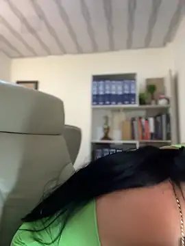 Sara fun online show from March 12, 2025, 5:38 pm