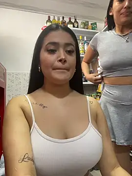 Sara fun online show from November 23, 2025, 4:40 pm