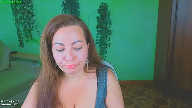 Zoe Zephyr online show from July 7, 2026, 6:16 am