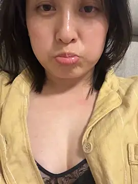 Faye-baby online show from April 16, 2026, 4:52 pm