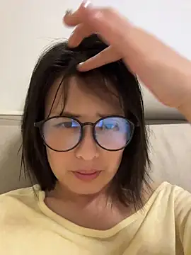 Snapshot of Faye-baby chatting on May 19, 2026, 2:45 pm Faye-baby online show from May 19, 2026, 2:45 pm