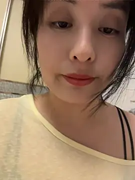 Snapshot of Faye-baby chatting on June 2, 2026, 3:03 pm Faye-baby online show from June 2, 2026, 3:03 pm