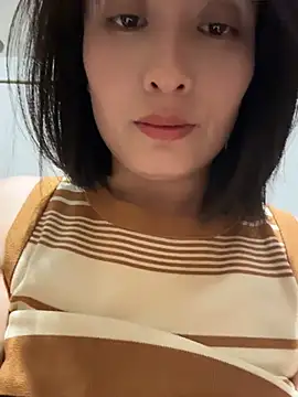 Snapshot of Faye-baby chatting on June 9, 2026, 5:41 am Faye-baby online show from June 9, 2026, 5:41 am