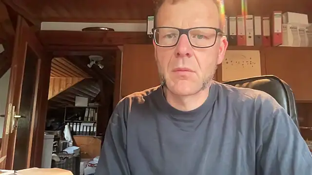 o florian o1 online show from May 19, 2026, 5:25 am