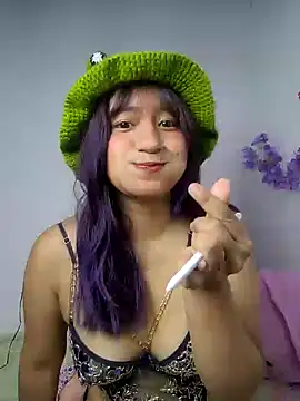Snapshot of LunaaMarshmallow chatting on April 21, 2026, 1:53 am LunaaMarshmallow online show from April 21, 2026, 1:53 am