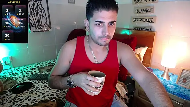 Snapshot of andders_ chatting on June 18, 2026, 10:03 pm andders online show from June 18, 2026, 10:03 pm