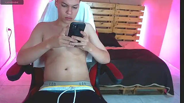 samstyxx online show from June 1, 2026, 10:11 pm