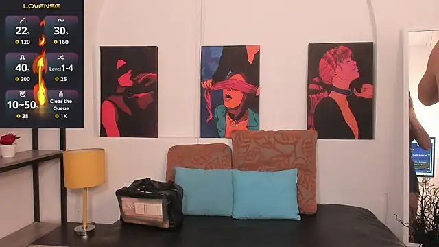 Snapshot of HannahhWilliams chatting on May 26, 2026, 10:28 pm HannahhWilliams online show from May 26, 2026, 10:28 pm