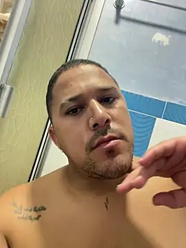 lovejosep online show from April 17, 2026, 4:48 am