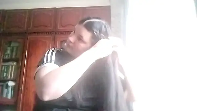 BeatriceMolands online show from May 3, 2026, 4:57 pm