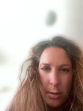 PrettySavannah online show from June 20, 2026, 1:36 pm