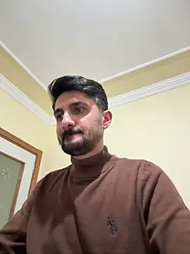 fatihbry657 online show from April 30, 2026, 8:57 pm