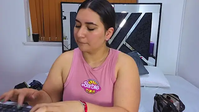 Snapshot of sofiagregorie chatting on May 27, 2026, 11:51 am sofiagregorie online show from May 27, 2026, 11:51 am