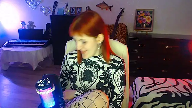 Snapshot of ConchitaMesser chatting on May 11, 2026, 7:55 pm ConchitaMesser online show from May 11, 2026, 7:55 pm