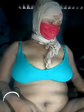 Snapshot of Hotty-Kobita-Vabi chatting on May 3, 2026, 4:40 am Hotty-Kobita-Vabi online show from May 3, 2026, 4:40 am