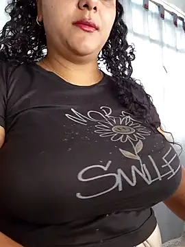 manuboobss online show from May 17, 2026, 5:42 pm