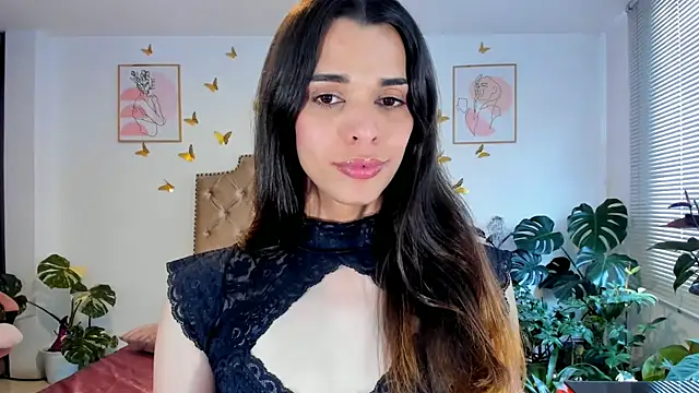 bella grego online show from May 22, 2026, 7:19 pm