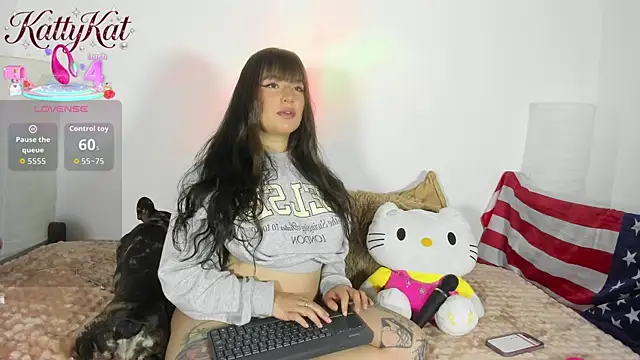Snapshot of _KattyKat chatting on August 4, 2026, 11:51 pm KattyKat online show from August 4, 2026, 11:51 pm