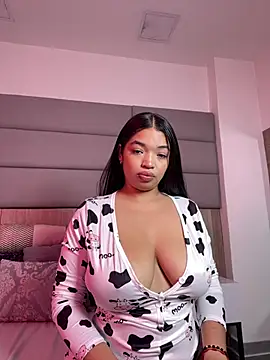 LilyFoox online show from May 19, 2026, 12:55 pm