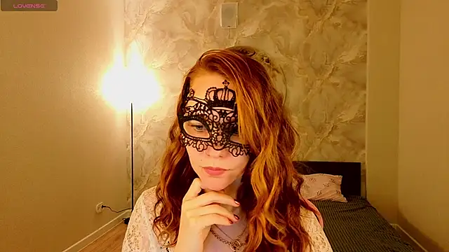 Snapshot of Margo_Kelly chatting on May 19, 2026, 1:11 am Margo Kelly online show from May 19, 2026, 1:11 am