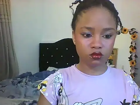 Nanai  RoSy  online show from April 23, 2026, 12:12 am