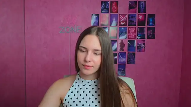 Snapshot of Kyara_ra chatting on August 5, 2026, 5:32 am Kyara ra online show from August 5, 2026, 5:32 am