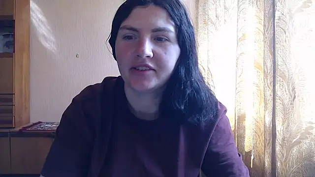 AlinaxJames online show from May 8, 2026, 11:59 am
