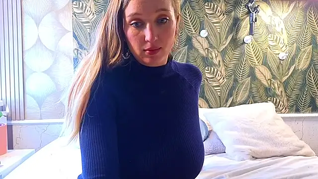 PregnantPornstar online show from May 7, 2026, 11:15 am