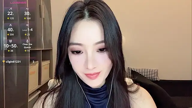 Xixi-mm online show from June 19, 2026, 2:10 pm