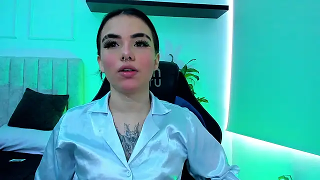 isabella hv online show from June 27, 2026, 5:29 pm