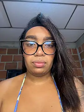 Piel Canela online show from July 16, 2026, 1:11 am