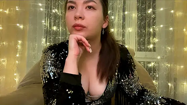 MistiPitzen online show from May 21, 2026, 10:06 pm