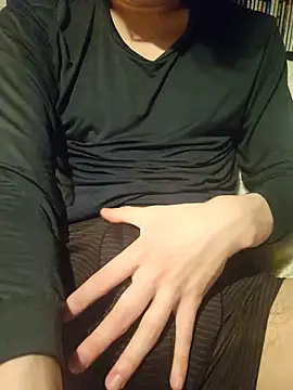 kuri-kuri-kuri online show from April 25, 2026, 4:04 pm