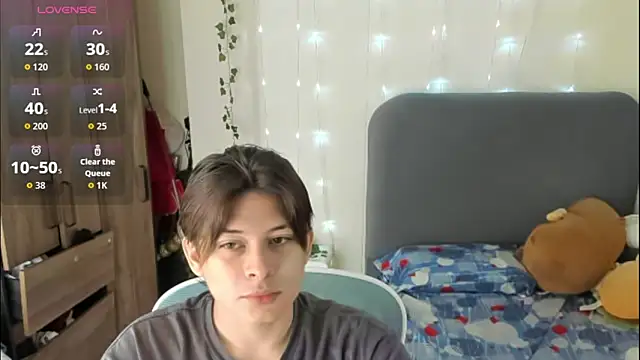 Felixzyn online show from April 21, 2026, 7:39 pm