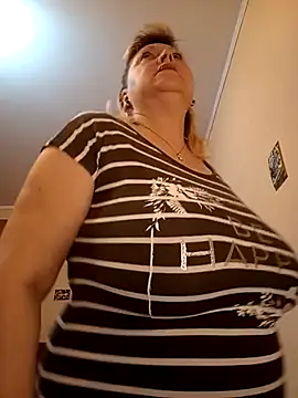 I amVeronicle online show from May 7, 2026, 5:29 pm