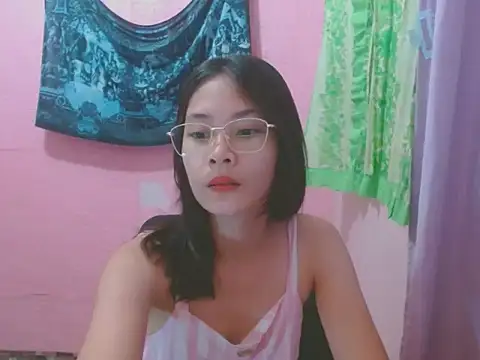 Snapshot of Sweetsexylady19 chatting on July 11, 2026, 6:27 am Sweetsexylady19 online show from July 11, 2026, 6:27 am