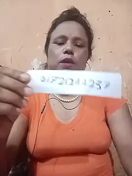 Snapshot of Shila_bby chatting on July 15, 2026, 9:14 am Shila bby online show from July 15, 2026, 9:14 am