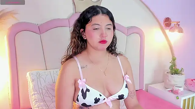 Snapshot of alexa_cutte_ chatting on July 10, 2026, 11:13 am alexa cutte online show from July 10, 2026, 11:13 am