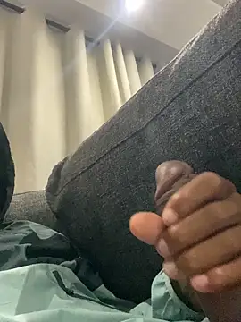 Mike ben10 online show from April 18, 2026, 9:48 pm