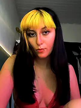 Lola bunnyboll online show from April 19, 2026, 5:23 pm