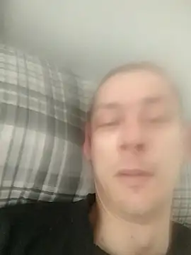 Snapshot of Jerzy280 chatting on June 20, 2026, 9:45 am Jerzy280 online show from June 20, 2026, 9:45 am