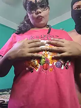 Hot Cupole online show from July 6, 2026, 2:47 pm