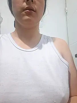 vanezasss online show from June 26, 2026, 10:47 pm